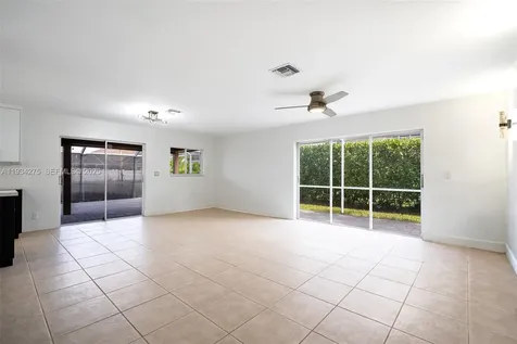19313 NW 11th Street Pembroke Pines FL 33029