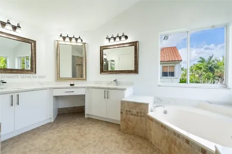 19313 NW 11th Street Pembroke Pines FL 33029