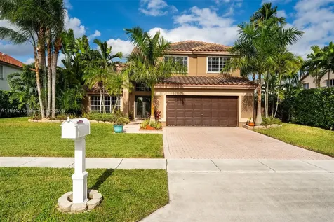 19313 NW 11th Street Pembroke Pines FL 33029