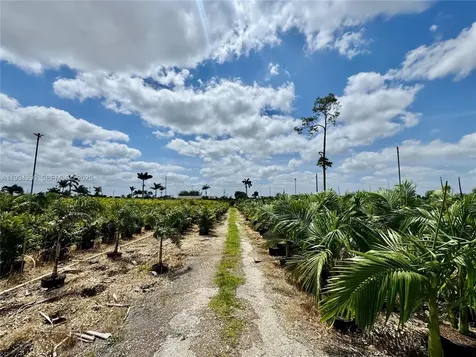 32800 SW 202nd Avenue Homestead FL 33034