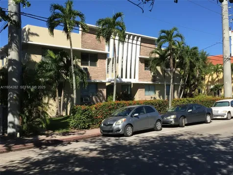 4730-4740 Pine Tree Drive Miami Beach FL 33140