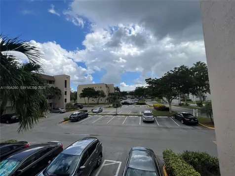 10369 NW 24th Place Sunrise FL 33322