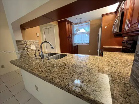 10369 NW 24th Place Sunrise FL 33322