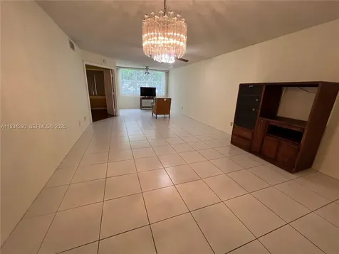 10369 NW 24th Place Sunrise FL 33322