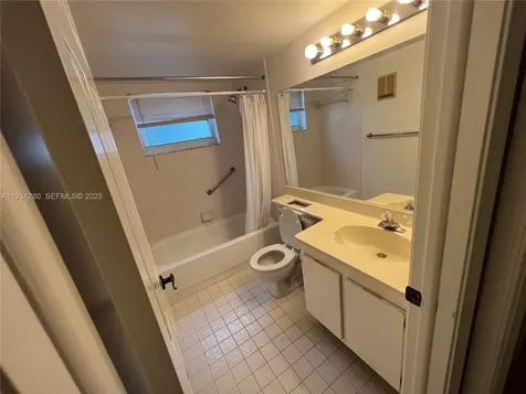 10369 NW 24th Place Sunrise FL 33322