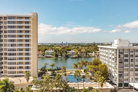 5601 Collins Avenue Miami Beach FL 33140
