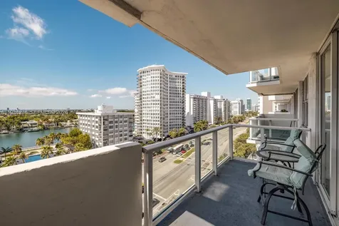 5601 Collins Avenue Miami Beach FL 33140