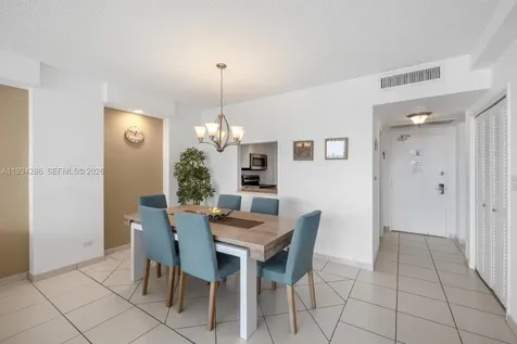 5601 Collins Avenue Miami Beach FL 33140
