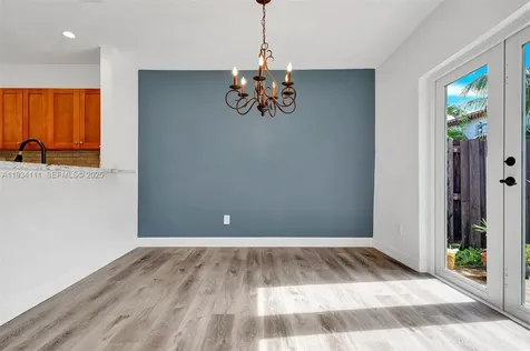 20985 SW 84th Avenue Cutler Bay FL 33189