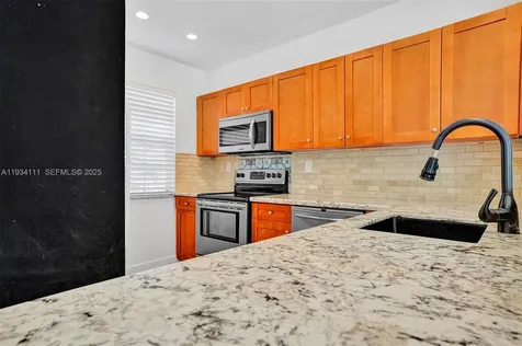 20985 SW 84th Avenue Cutler Bay FL 33189