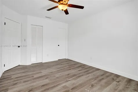 20985 SW 84th Avenue Cutler Bay FL 33189