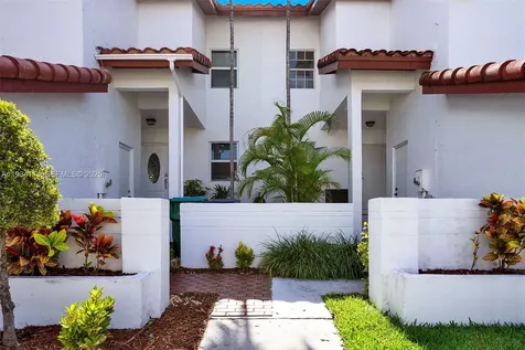 20985 SW 84th Avenue Cutler Bay FL 33189