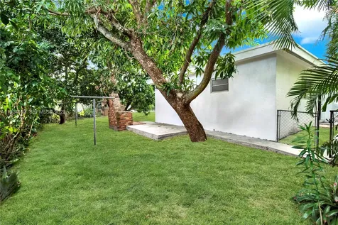 51 NE 56th Court Oakland Park FL 33334