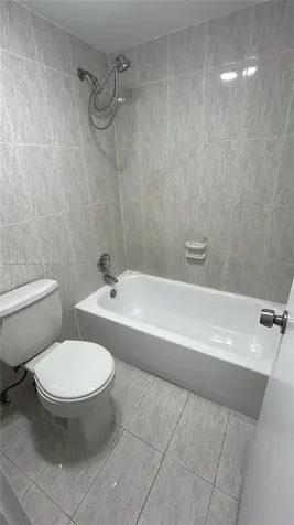 3375 N Country Club Drive Aventura FL 33180