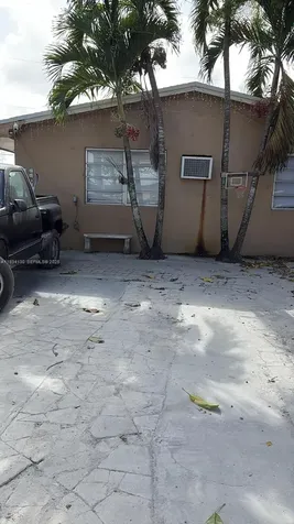 1160 NW 9th Street Homestead FL 33030