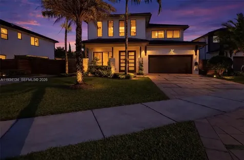 8723 NW 161st Terrace Miami Lakes FL 33018