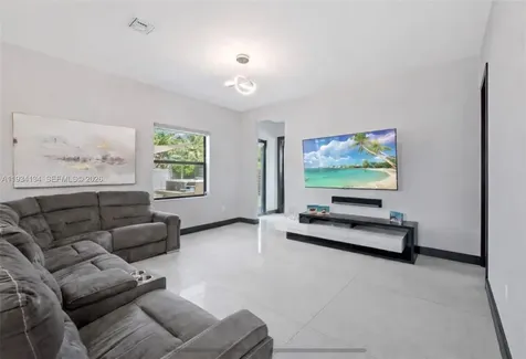 8723 NW 161st Terrace Miami Lakes FL 33018
