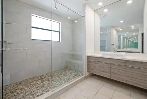 8723 NW 161st Terrace Miami Lakes FL 33018