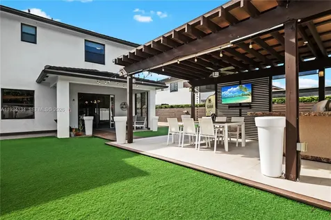 8723 NW 161st Terrace Miami Lakes FL 33018