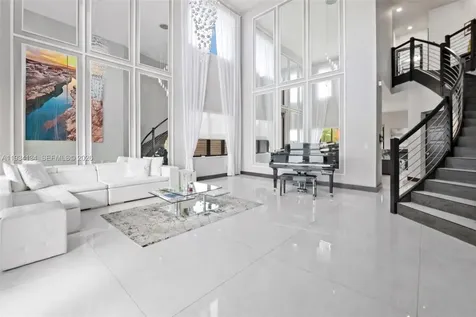 8723 NW 161st Terrace Miami Lakes FL 33018