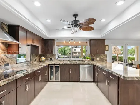 624 Palm Drive Hallandale Beach FL 33009