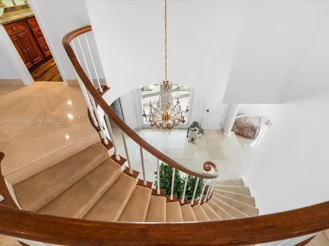 624 Palm Drive Hallandale Beach FL 33009