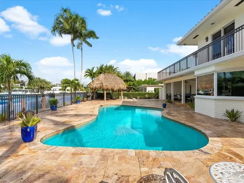 624 Palm Drive Hallandale Beach FL 33009