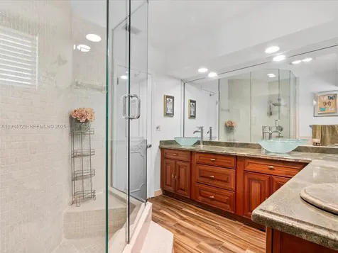 624 Palm Drive Hallandale Beach FL 33009
