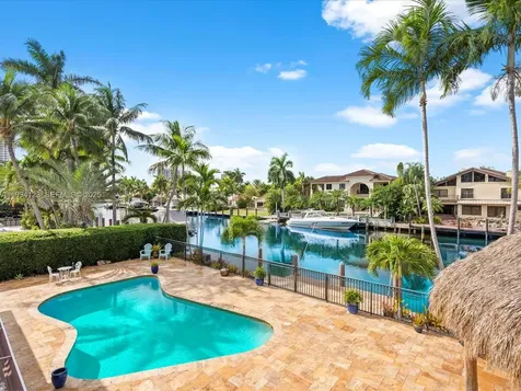 624 Palm Drive Hallandale Beach FL 33009