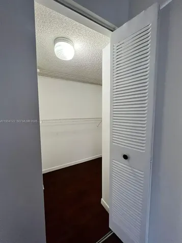 8660 NW 5th Terrace Miami FL 33126