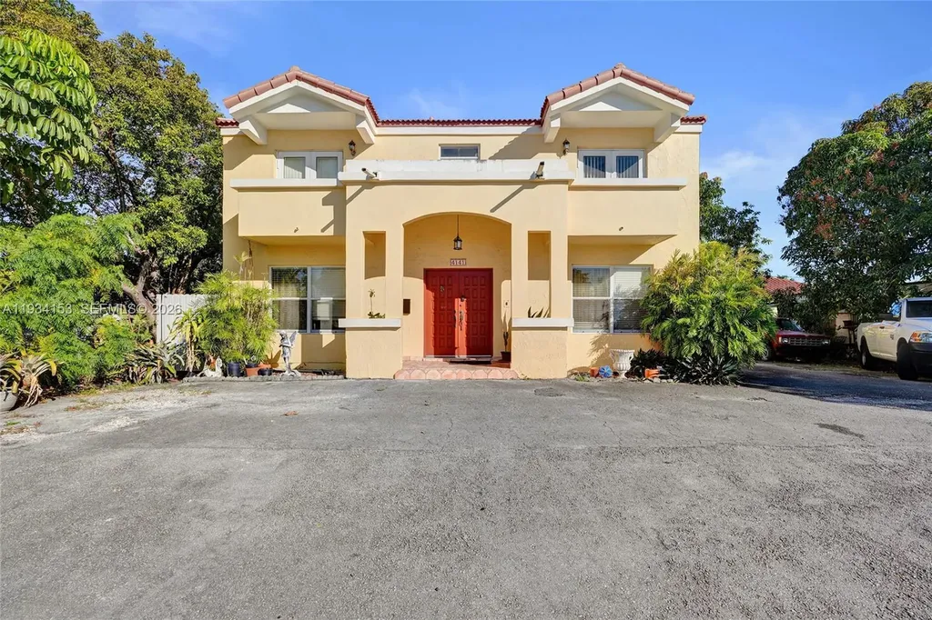 4141 W 4th Avenue Hialeah FL 33012