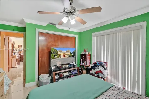 4141 W 4th Avenue Hialeah FL 33012