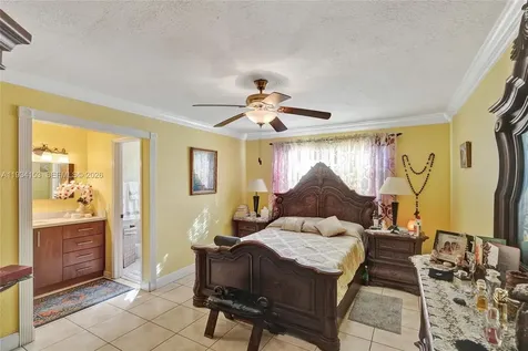 4141 W 4th Avenue Hialeah FL 33012