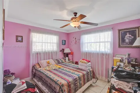 4141 W 4th Avenue Hialeah FL 33012
