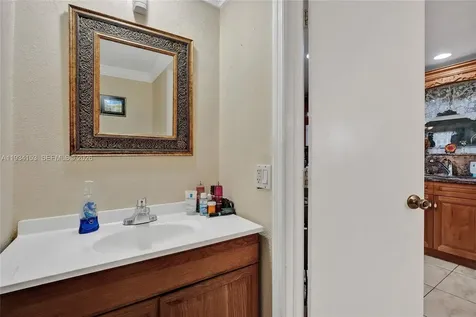 4141 W 4th Avenue Hialeah FL 33012