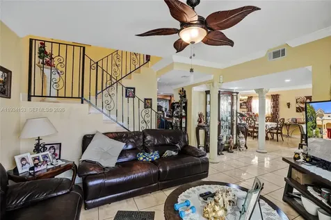 4141 W 4th Avenue Hialeah FL 33012