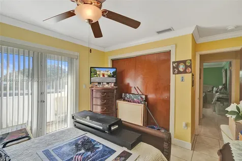 4141 W 4th Avenue Hialeah FL 33012