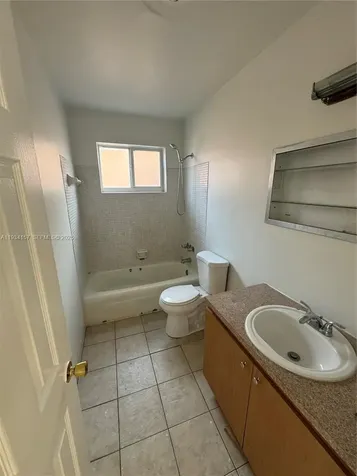 8511 NW 11th Street Pembroke Pines FL 33024
