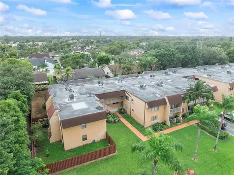 9974 SW 88th Street Miami FL 33176