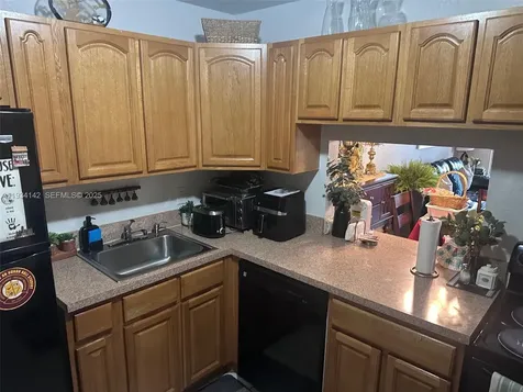 9974 SW 88th Street Miami FL 33176