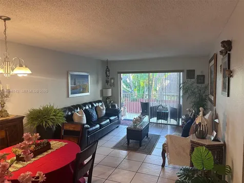 9974 SW 88th Street Miami FL 33176