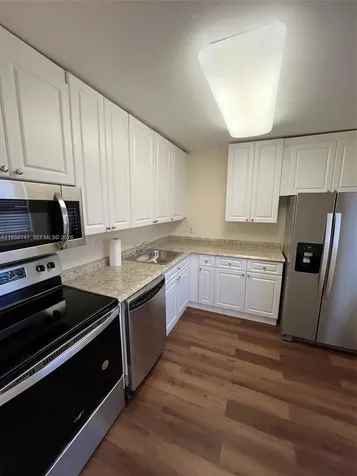 21121 SW 85th Avenue Cutler Bay FL 33189