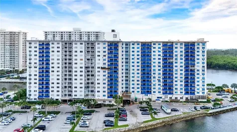 400 Kings Point Drive Sunny Isles Beach FL 33160