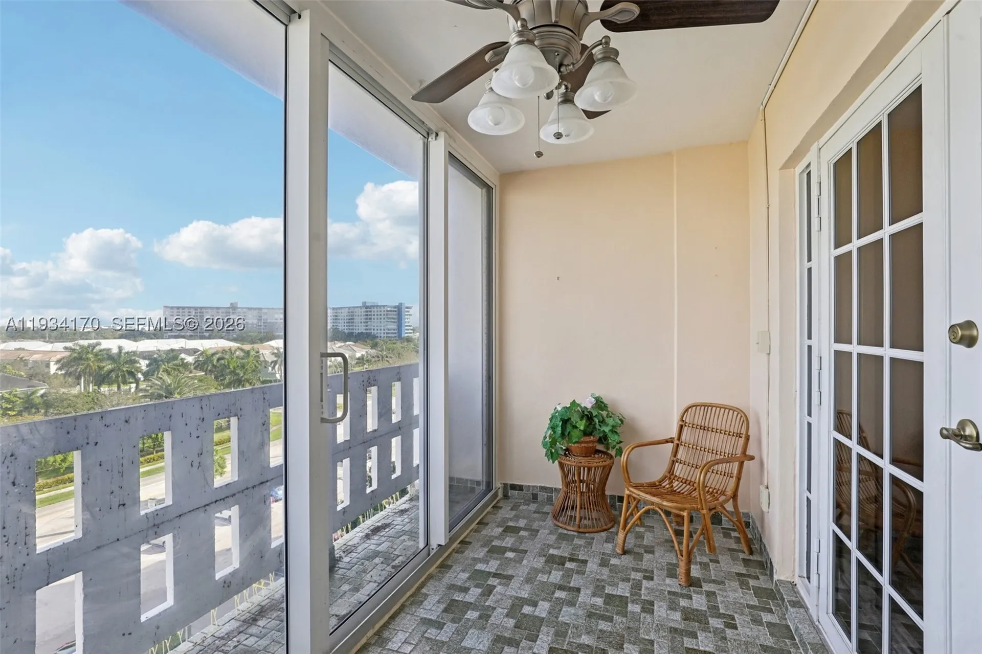 4350 Hillcrest Drive Hollywood FL 33021