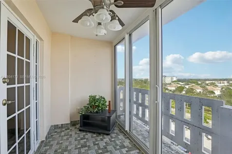 4350 Hillcrest Drive Hollywood FL 33021