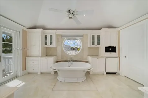 100 Cape Florida Drive Key Biscayne FL 33149