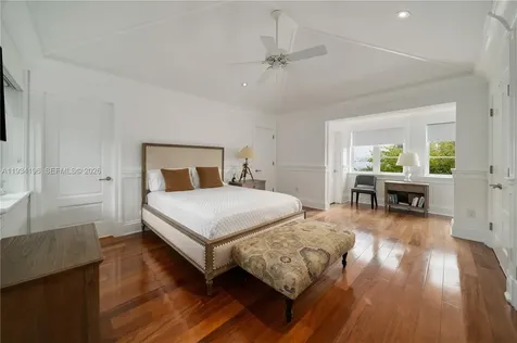 100 Cape Florida Drive Key Biscayne FL 33149