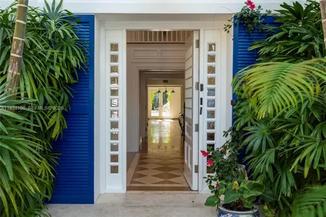100 Cape Florida Drive Key Biscayne FL 33149