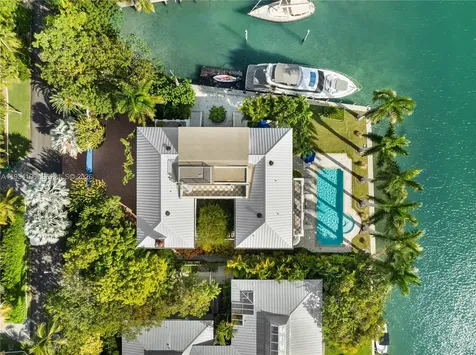100 Cape Florida Drive Key Biscayne FL 33149