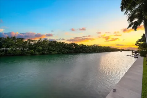 100 Cape Florida Drive Key Biscayne FL 33149